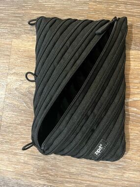 Black Zipper Travel Pouch - Men’s Organizer
